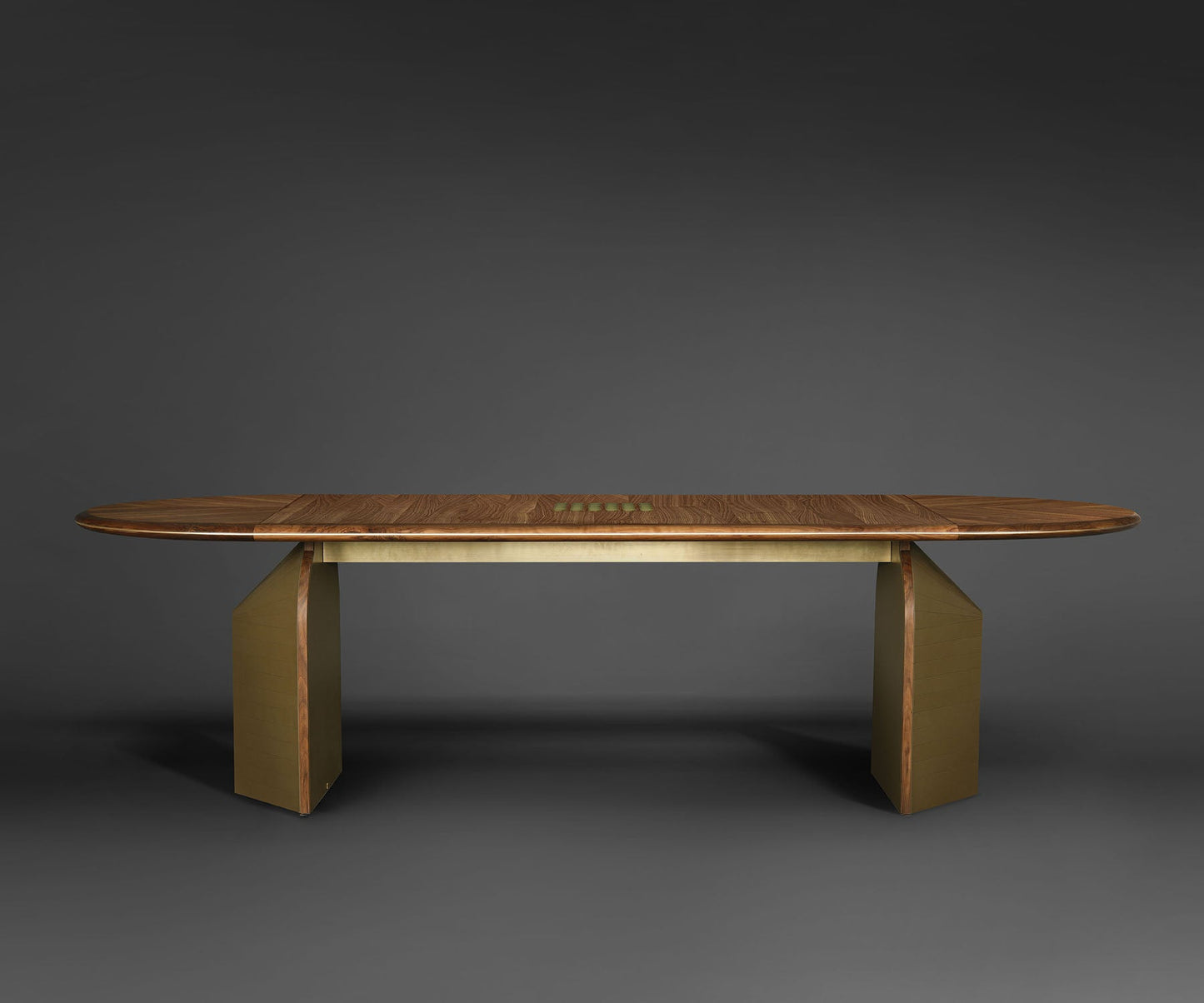 Geller Dining Table | Madheke