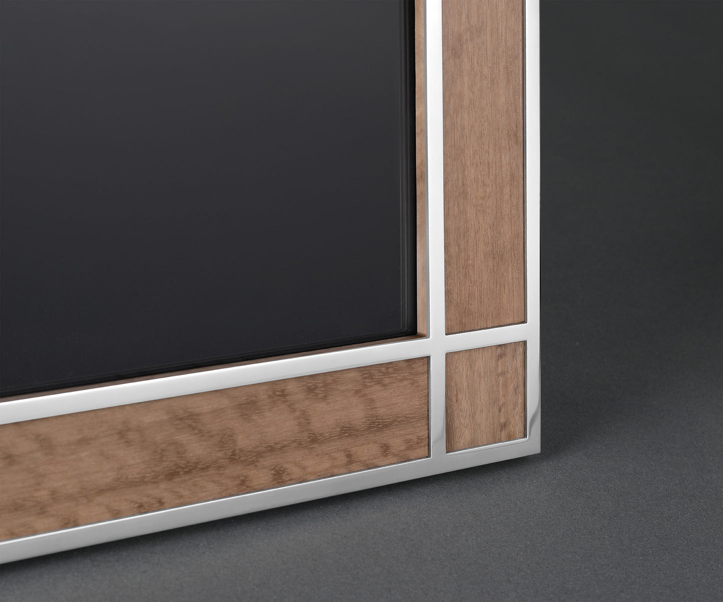 Strand Picture frame 10'x13'