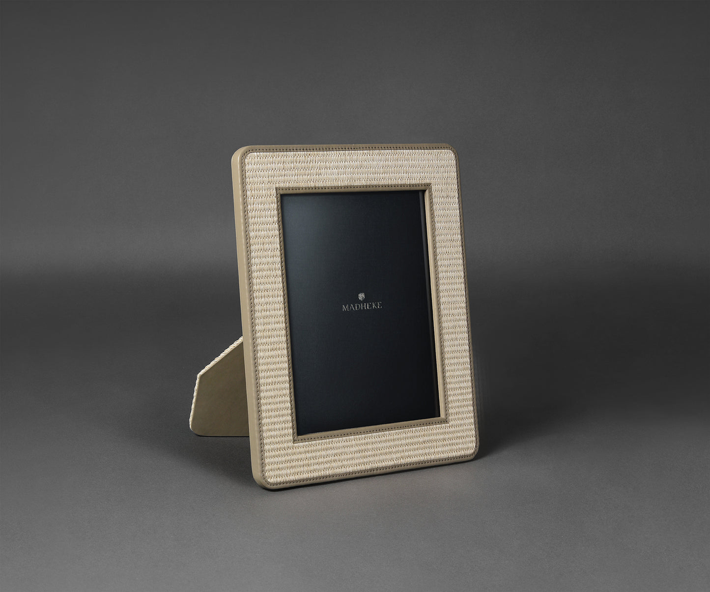 Bina Picture frame 8'x10