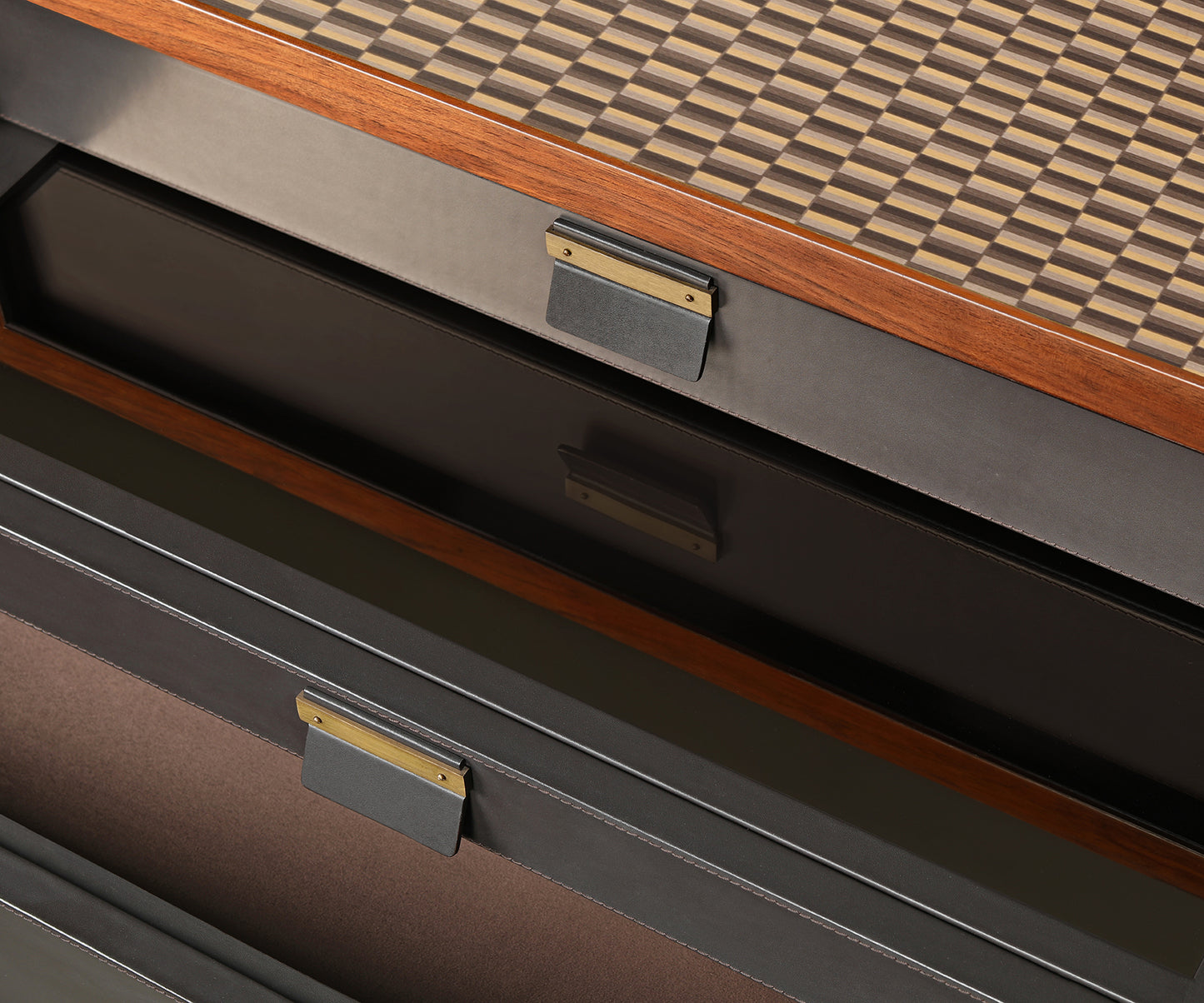 Folio Folding Bar
