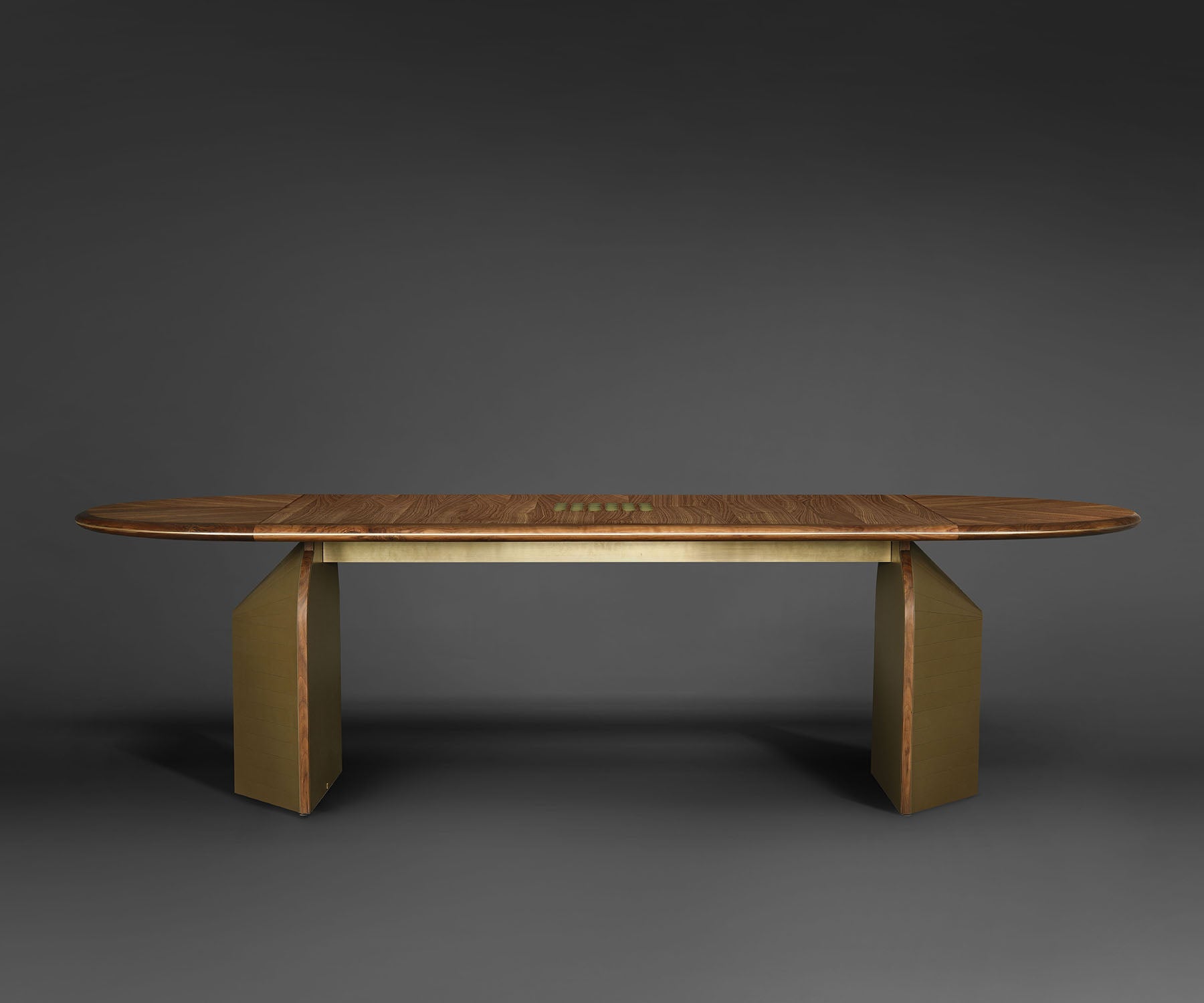 Geller Dining Table | Madheke
