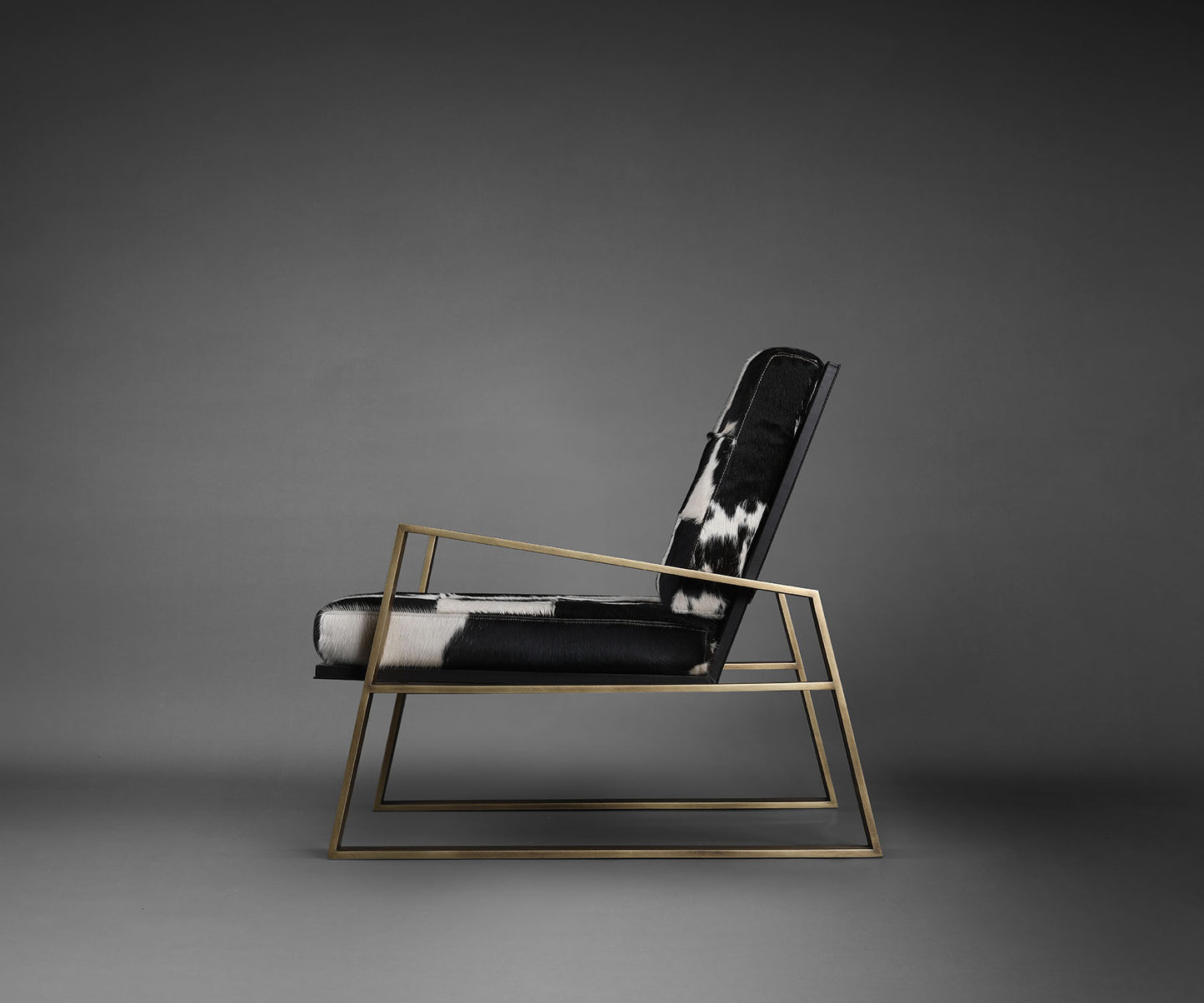 Lato Armchair