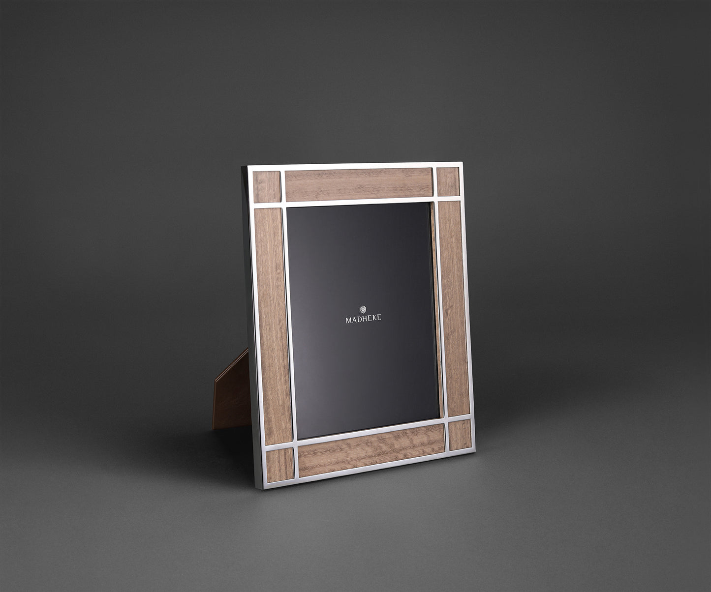 Strand Picture frame 8'x7'